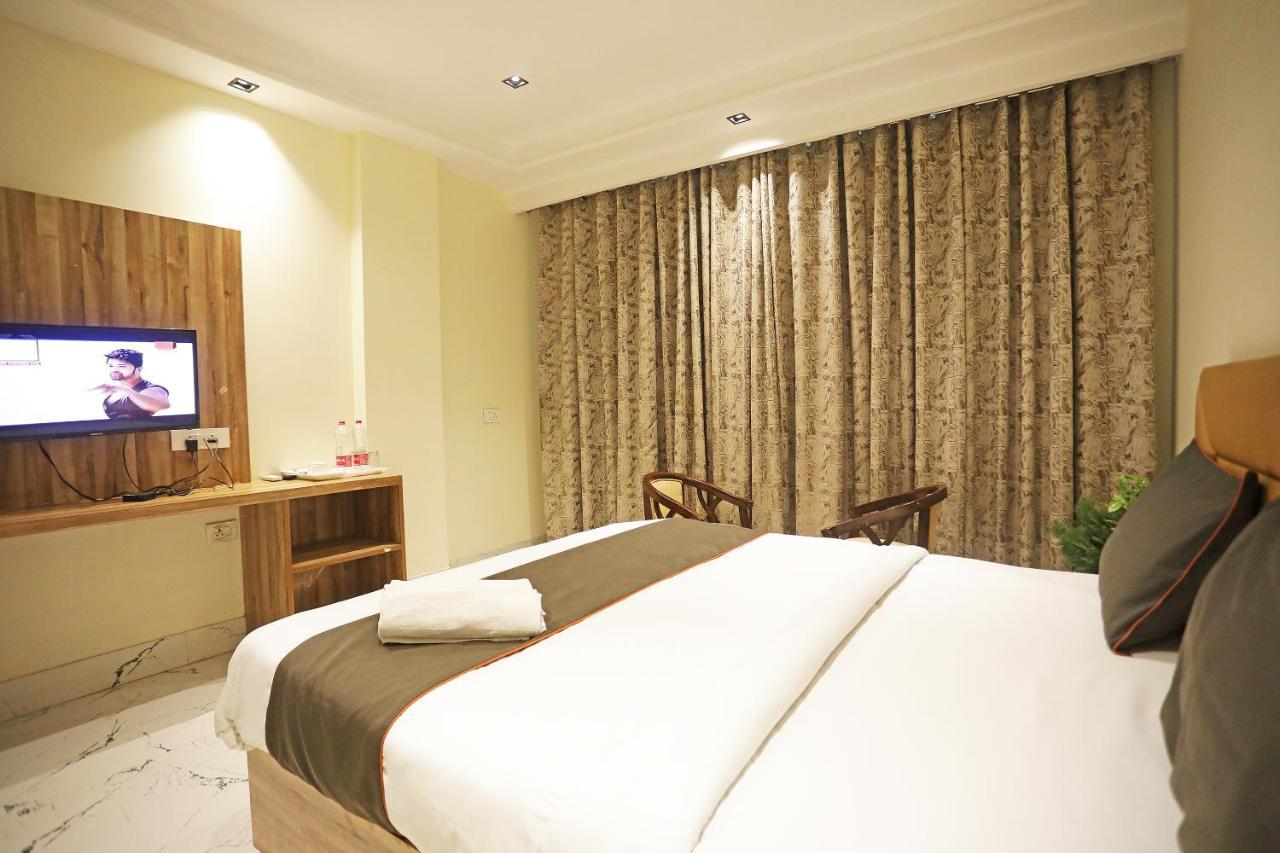 Hotel Goodluck Suites Near Delhi Airport New Delhi Exterior foto
