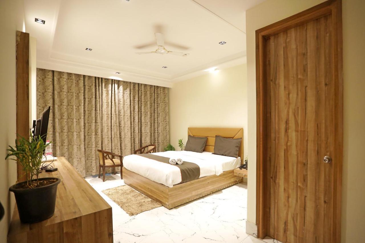 Hotel Goodluck Suites Near Delhi Airport New Delhi Exterior foto